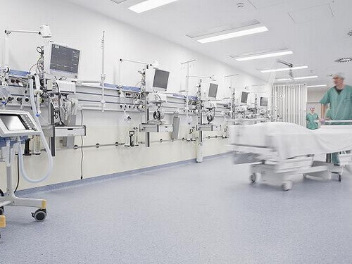 Университеская клиника Рехтс Дер Иар (Справа от Изара)