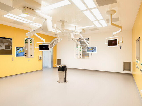 Университеская клиника Рехтс Дер Иар (Справа от Изара)