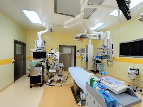 Университетская клиника Мотол