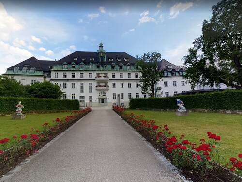 Клиника третьего ордена