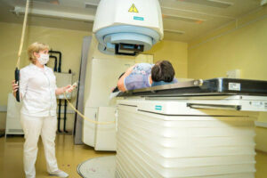 лечение аденокарциномы желудка