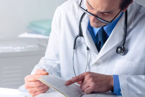 Консультация с врачом-пластическим хирургом